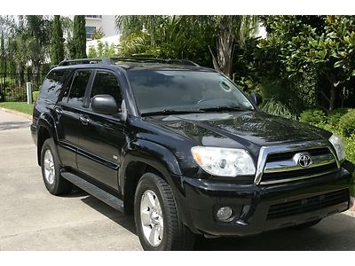 2007 4 runner, sr5, like new, low miles,warranty!!