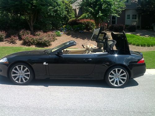 2007 jaguar xk base convertible 2-door 4.2l