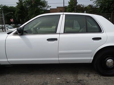 WHITE P71 POLICE 138K COUNTY HWY MILES PW PL WELL MAINTAINED, US $3,595.00, image 54