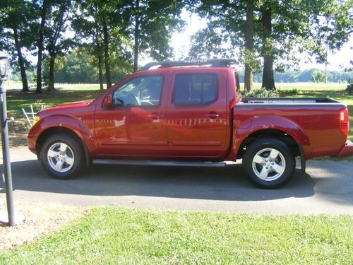 2006 nissan frontier le crew cab pickup 4-door 4 wheel drive 4.0l