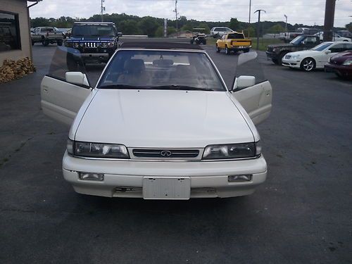 1992 infiniti m30 base convertible 2-door 3.0l