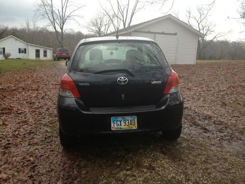 2010 Toyota Yaris Hatchback, US $6,800.00, image 3