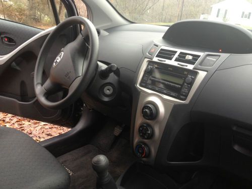2010 Toyota Yaris Hatchback, US $6,800.00, image 4