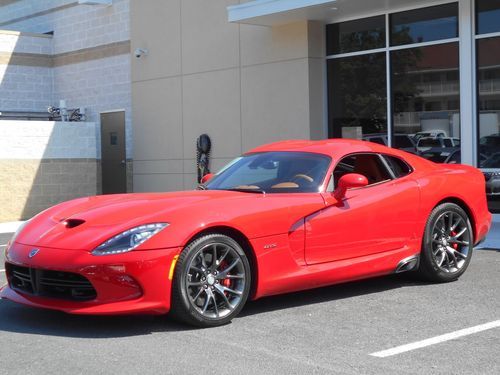 2013 dodge viper gts msrp 134,590 selling for 126,465