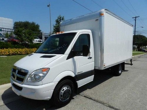 2007 dodge sprinter 3500 14-ft cargo delivery box truck 49k-miles