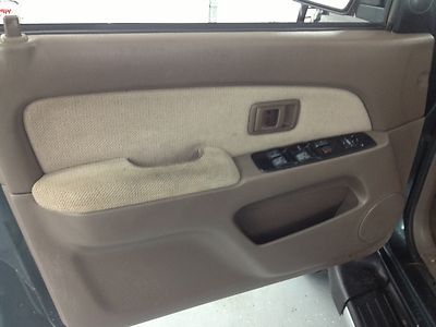Clean Pre-Owned Dealer trade 4x4, image 11