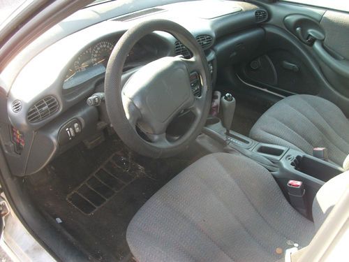 2000 Pontiac Sunfire SE Sedan 4-Door 2.2L Auto Trans, image 5
