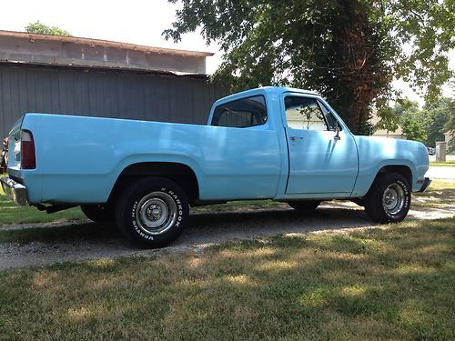 1978 dodge truck d 100 slant six 3spd w/od