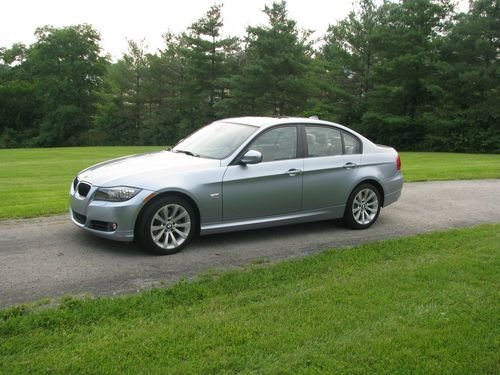 2011 bmw 328i xdrive base sedan 4-door 3.0l