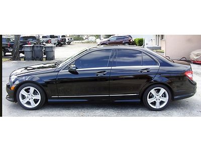 2011 mercedes c300*black*sunroof*rear air*climate control*bluetooth*sharp!!!