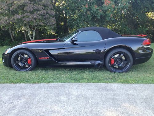 2003 dodge viper srt-10 conv, sharp car!!!  acr wheels, 34900miles no reserve!!!