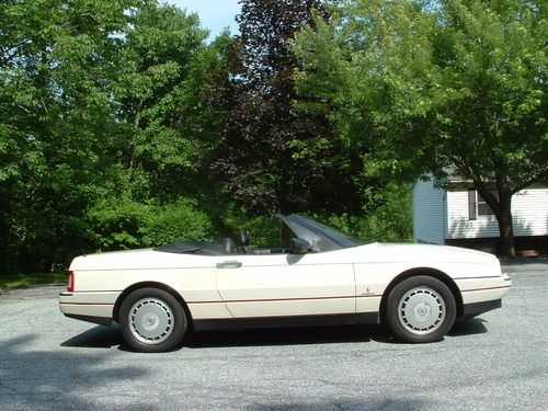 NO RESERVE - 1990 Caddy Allante Convertible, 108k, Pearl White, Black Leather, image 3