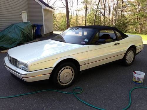 NO RESERVE - 1990 Caddy Allante Convertible, 108k, Pearl White, Black Leather, image 16