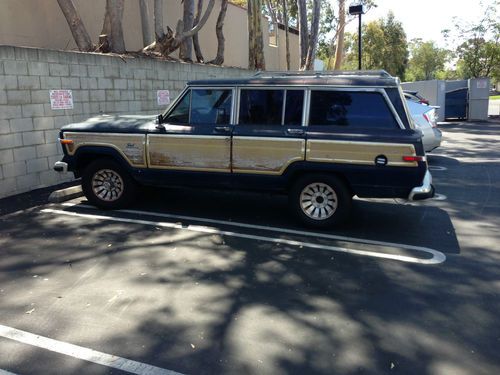 1986 jeep grand wagoneer base sport utility 4-door 5.9l