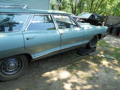 1965 pontiac catalina safari station wagon 421