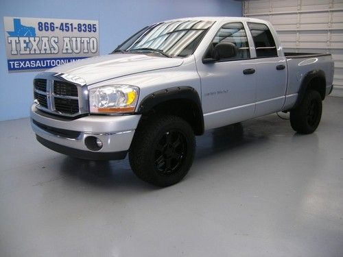 We finance!!!  2006 dodge ram 1500 slt 4x4 hemi crew cab 20 rims tow texas auto