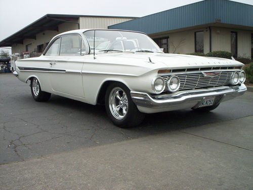 1961 chevrolet bubble top, driver