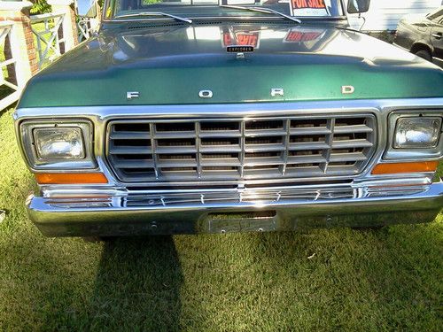 Clean, no rust original paint green 1979 f-150