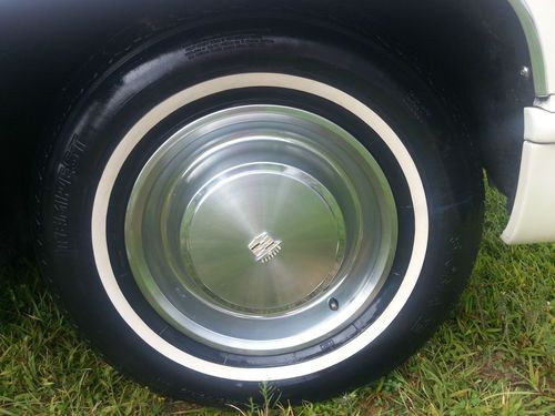 1966 cadillac sedan deville hardtop postless awesome car!!! must see!!!!