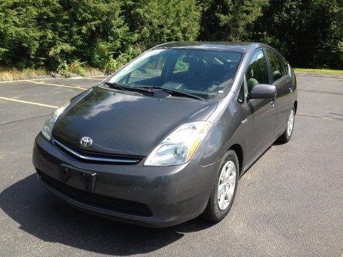 2006 Toyota Prius RUNS EXCELLENT*OVER 50+MPG*NEW TIRES* BACKUP CAMERA*NO RESERVE, image 2