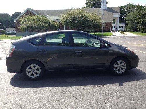 2006 Toyota Prius RUNS EXCELLENT*OVER 50+MPG*NEW TIRES* BACKUP CAMERA*NO RESERVE, image 3