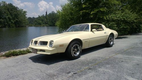 1976 pontiac firebird base coupe 2-door 5.7l