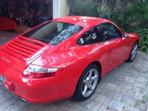 2005 porsche 911 carrera s coupe 2-door 3.8l: one owner, very low miles