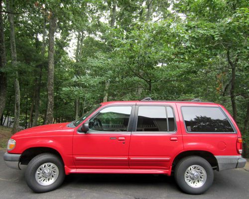 1999 ford explorer xlt sport utility 4-door 4.0l