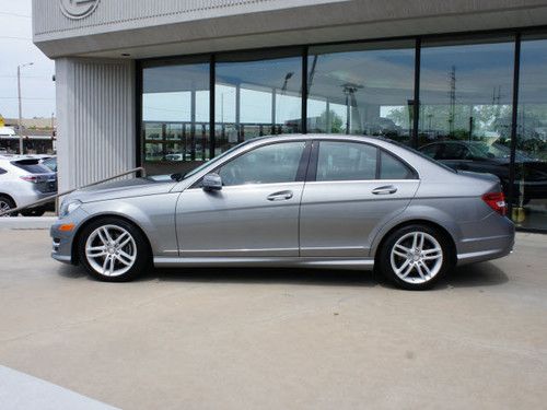Factory certified 2012 c 300 sport 4matic never titled