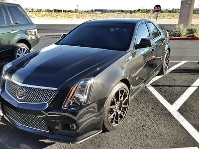 2012 cadillac cts-v *1 owner* 556hp blacked out*panoroof*