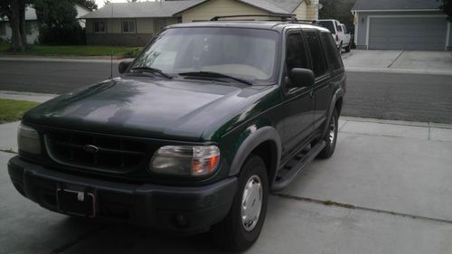 2001 ford explorer xls sport utility 4-door 4.0l