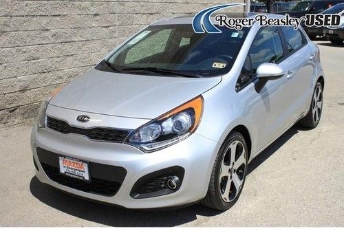 12 rio sx gdi heated seats leather navigation backup camera bluetooth sirius abs