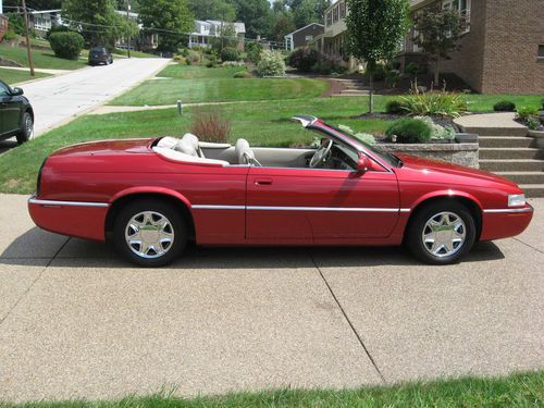 2001 cadillac eldorado esc coachbuilder limited convertible 2-door 4.6l