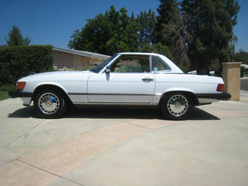 1989 mercedes benz 560sl *low 43205 miles*