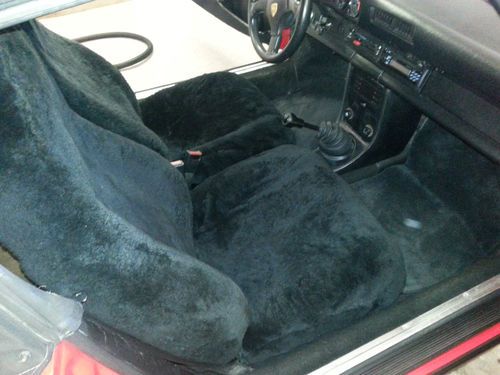 1984 Porsche 911 Carrera Convertible 2-Door 3.2L, image 10