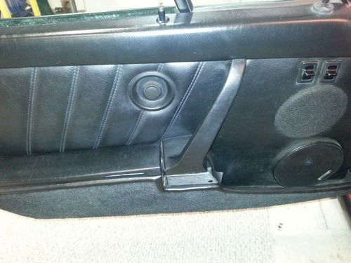 1984 Porsche 911 Carrera Convertible 2-Door 3.2L, image 12