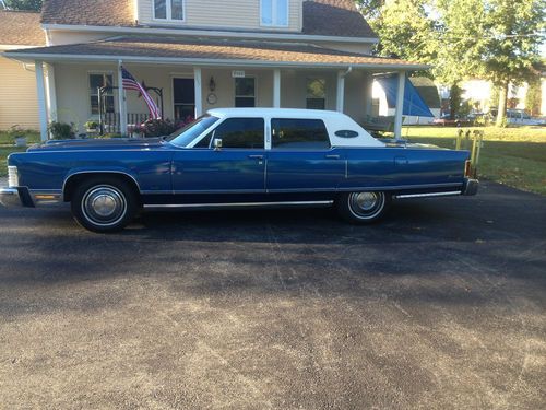 Estate towncar - 1976 lincolntowncar -  85k orig mi