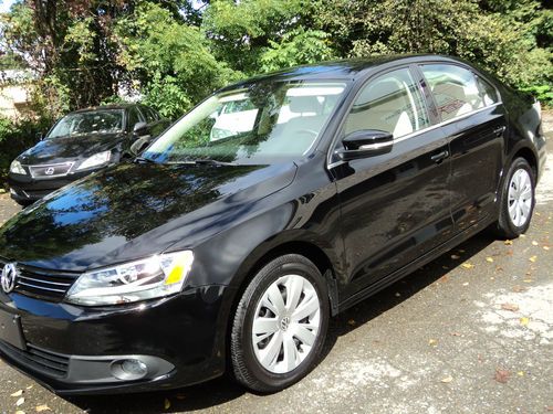 2013 volkswagen jetta se 2.5 auto - only 2,383 miles - rebuilt salvage