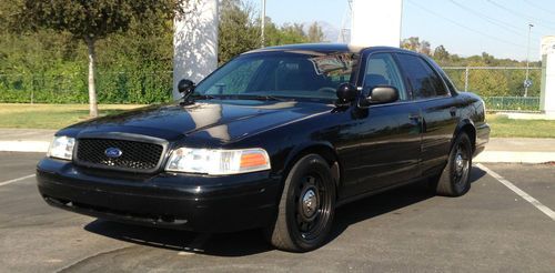 2005 p71 crown victoria interceptor- detective- all black!!