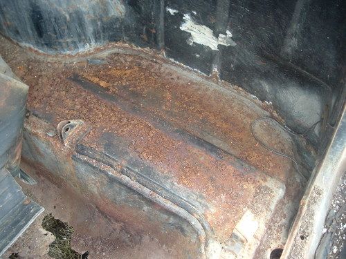 UNMOLESTED 1957 Chevrolet 4 door post Bel Air - Original - GREAT BARN FIND, image 6