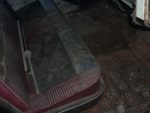 UNMOLESTED 1957 Chevrolet 4 door post Bel Air - Original - GREAT BARN FIND, image 12