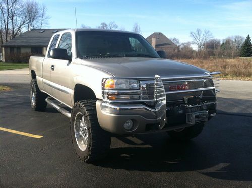 2003 gmc sierra 1500  extended cab pickup 4-door 5.3l