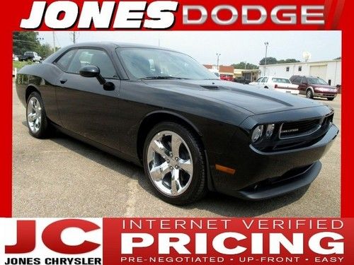 New 2014 dodge challenger sxt plus msrp $32825 black clear coat