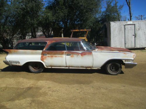 1961 chrysler new yorker wagon