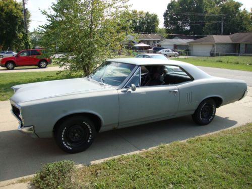 1967 pontiac lemans 2 door hardtop le mans