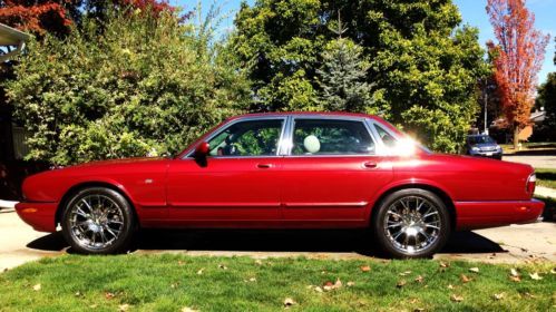 1998 jaguar xj8 base sedan 4-door 4.0l