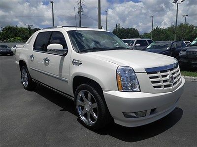 2008 navigation 6.2l auto white