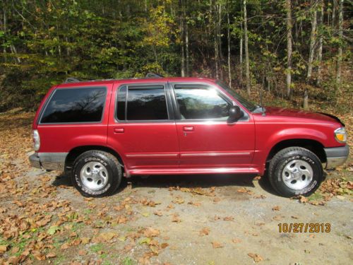 2000 ford explorer xlt sport utility 4-door 4.0l