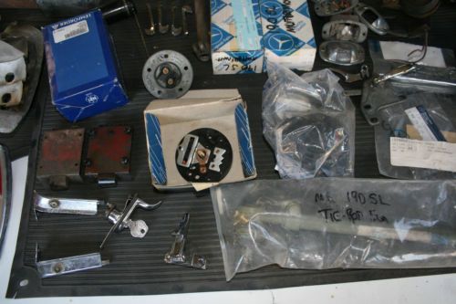 Mercedes 190 sedan and 190sl parts lot, US $2,500.00, image 8