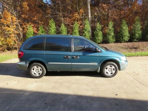 2001 dodge caravan se one owner no reserve